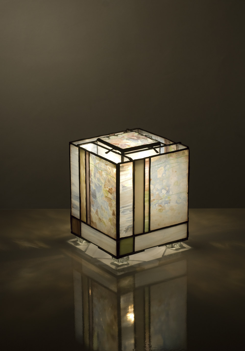 Ikkyo-lampe-en-verre-technique-Tiffany-clair